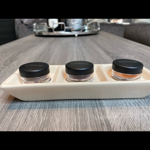 bareMinerals loose eye shadow - Picture 2 of 3